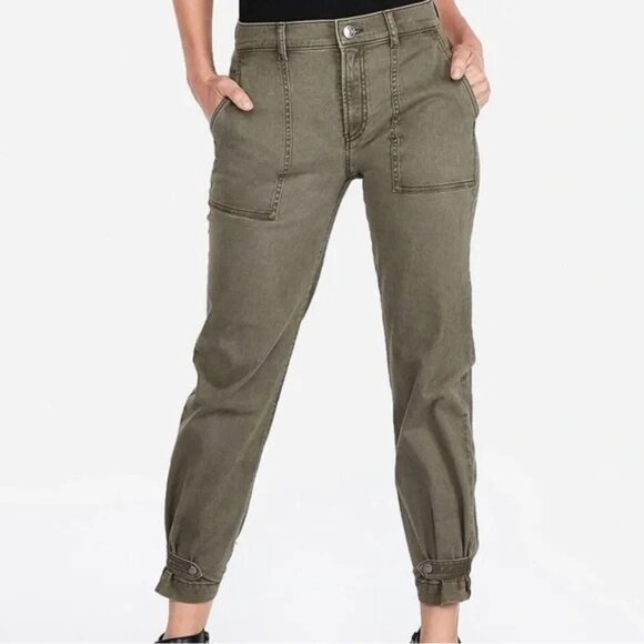 NEW $69 Express Womens 6 Cropped Straight High Rise Stretch Utility Pants - Picture 1 of 11